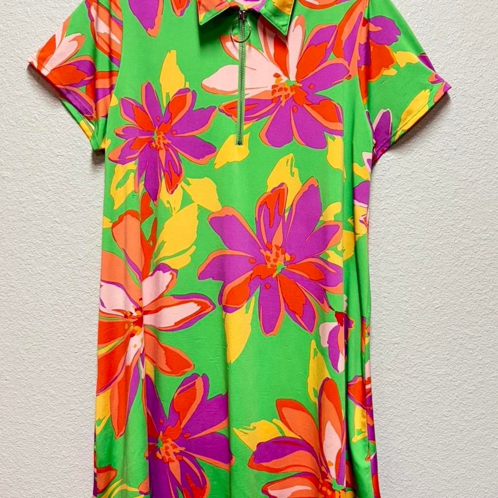 Cocomo Woman Green Floral Shirt Dress Collared Half-Zip Short Sleeve 1X Knee